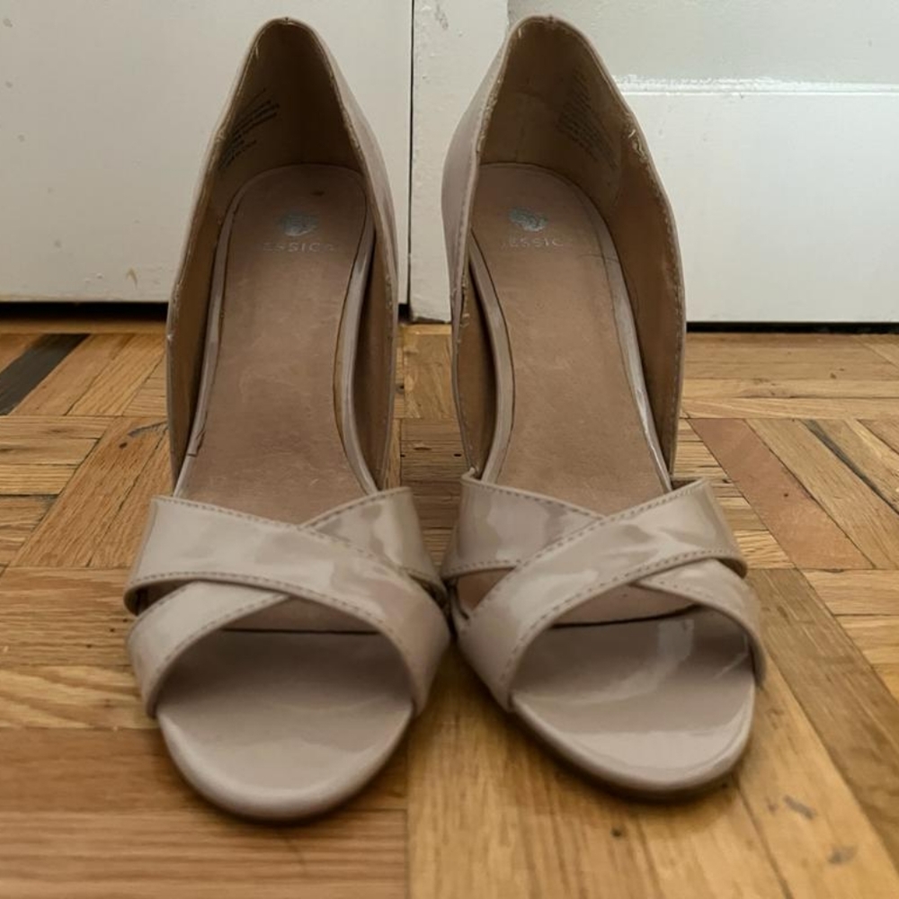 Shoes - Picture 2 of 4